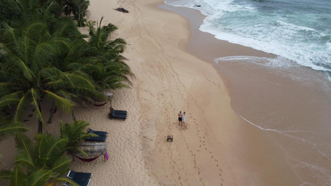 Marakolliya Beach Resort 탕갈레 외부 사진