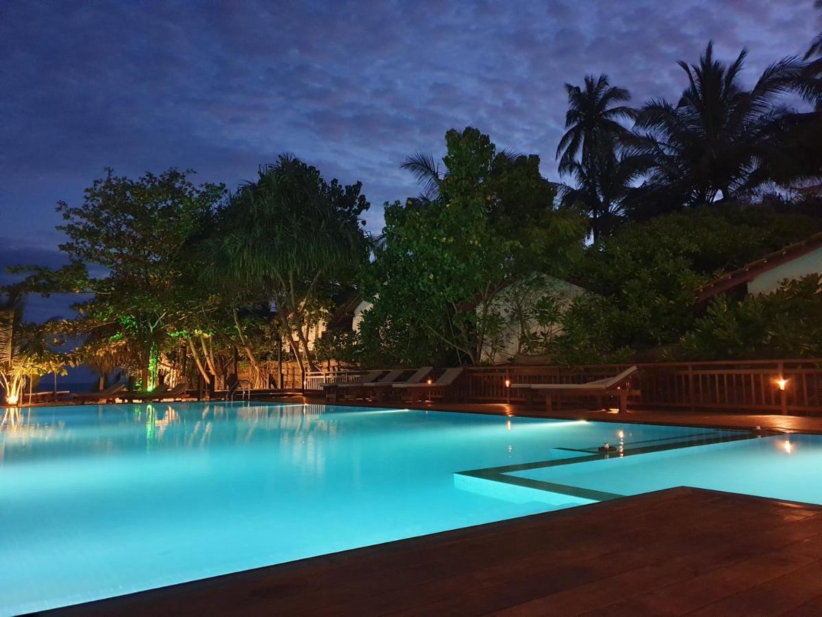 Marakolliya Beach Resort 탕갈레 외부 사진