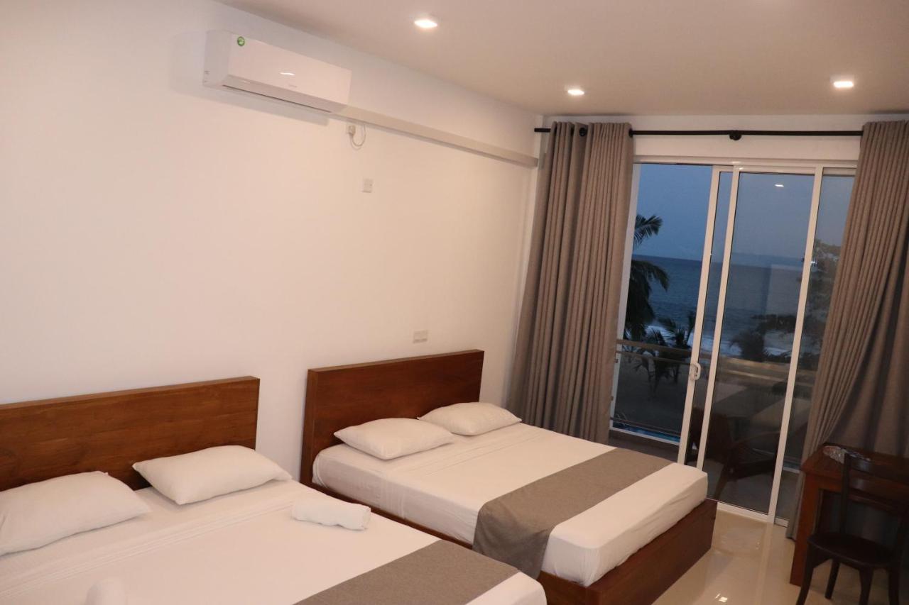 Marakolliya Beach Resort 탕갈레 외부 사진