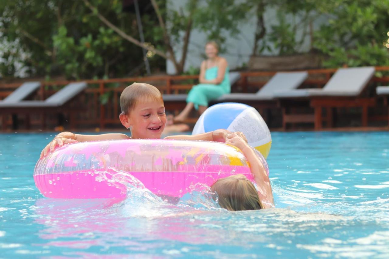 Marakolliya Beach Resort 탕갈레 외부 사진