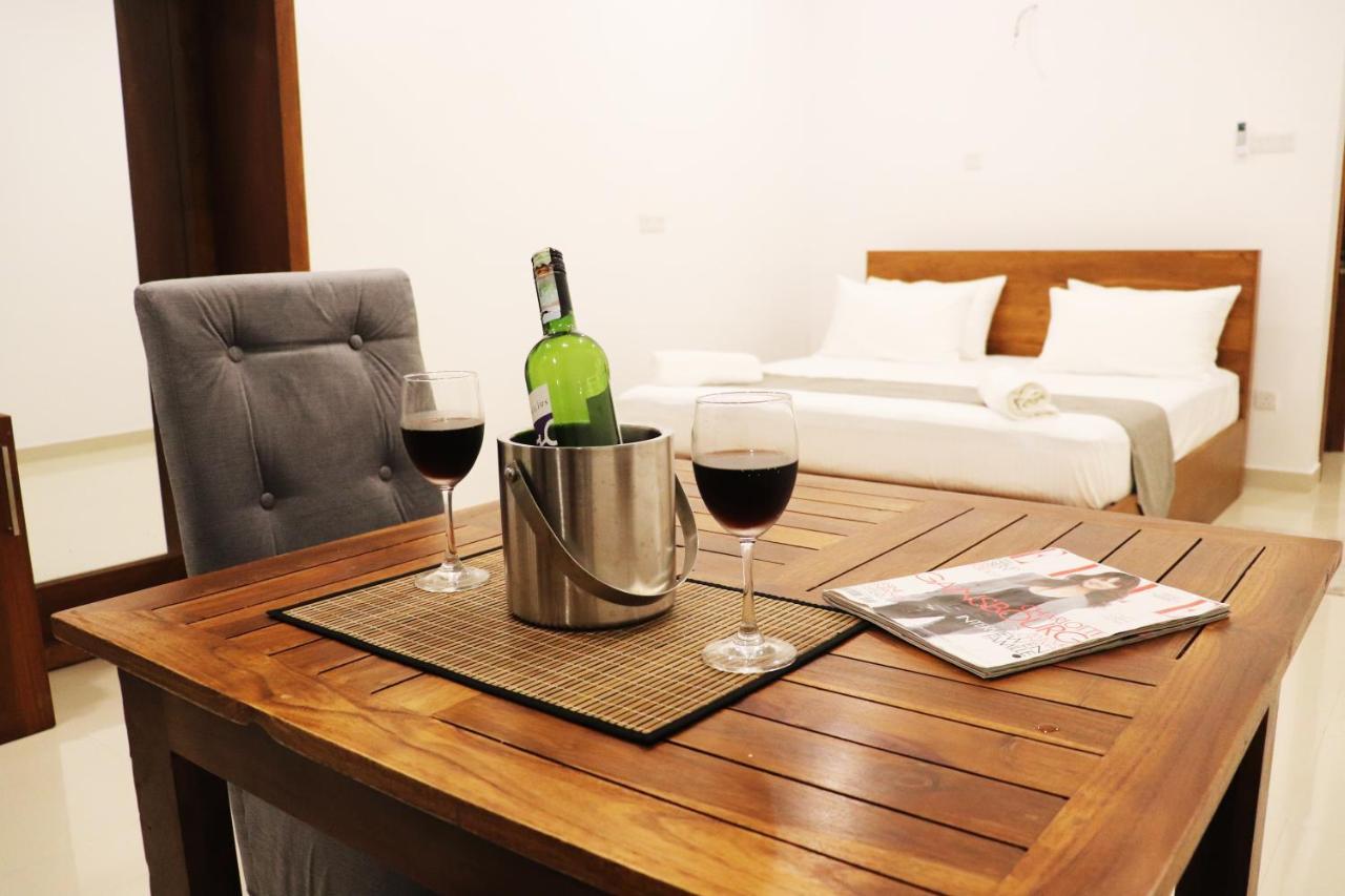 Marakolliya Beach Resort 탕갈레 외부 사진