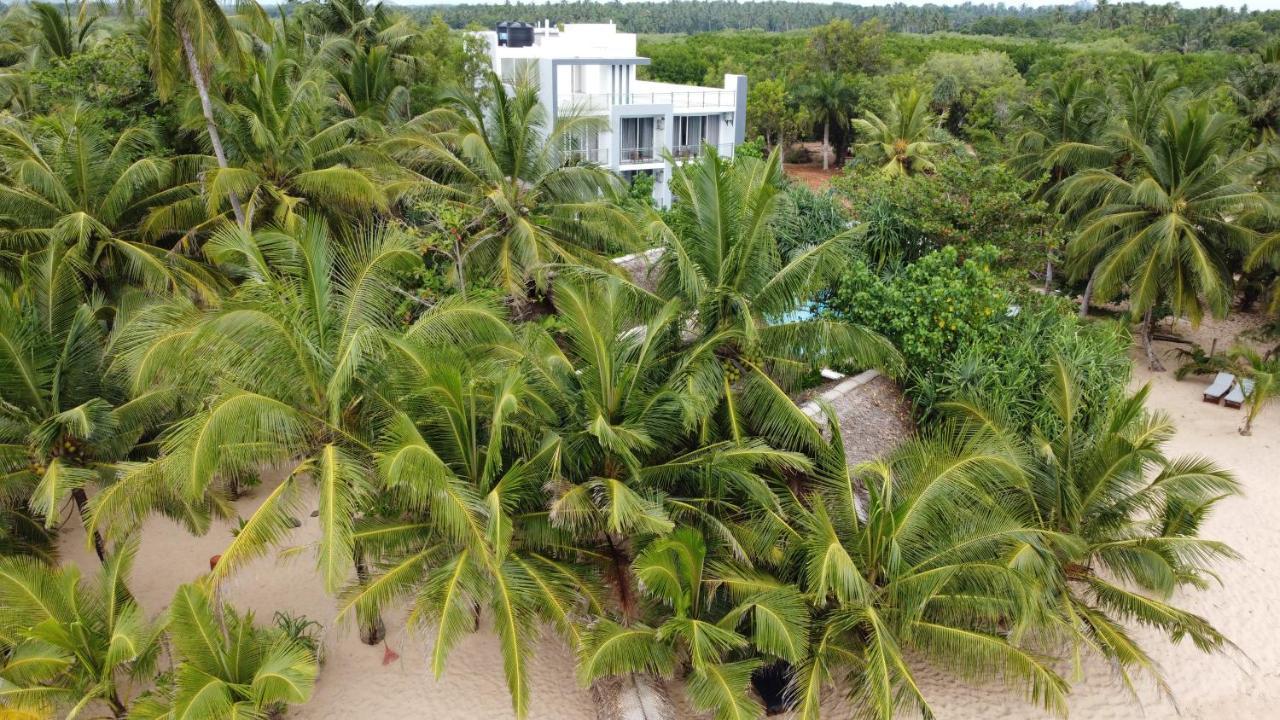 Marakolliya Beach Resort 탕갈레 외부 사진