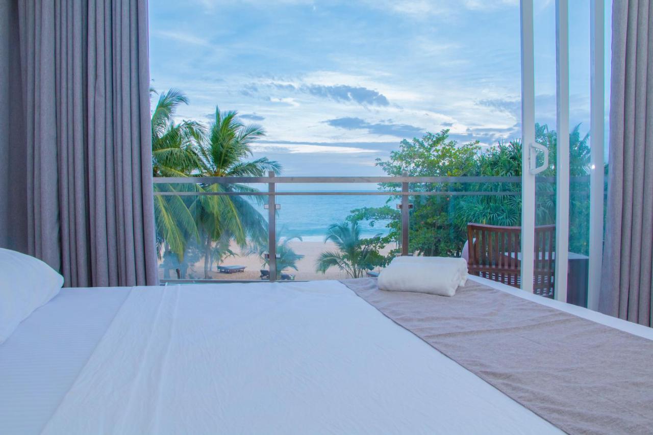 Marakolliya Beach Resort 탕갈레 외부 사진