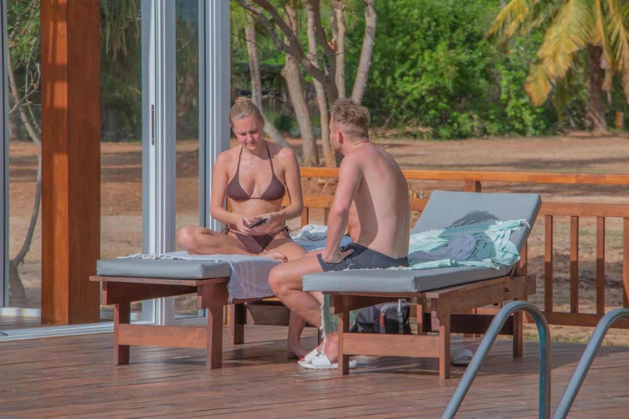 Marakolliya Beach Resort 탕갈레 외부 사진