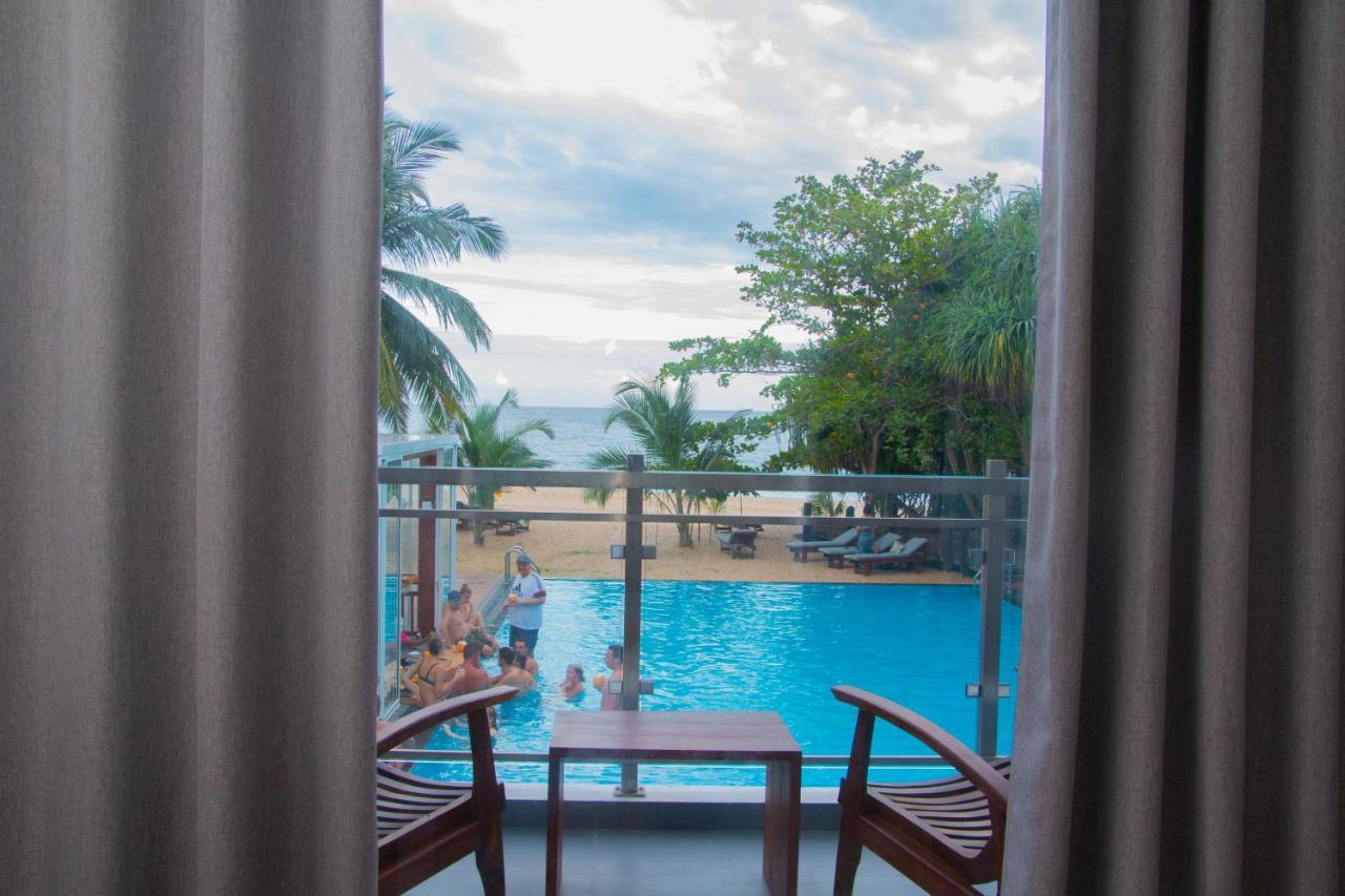 Marakolliya Beach Resort 탕갈레 외부 사진